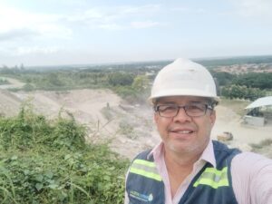 Asesoría ambiental, minera y seguridad. Cantera Estancia Cerro Azul Guayaquil. Cliente Diego Morocho